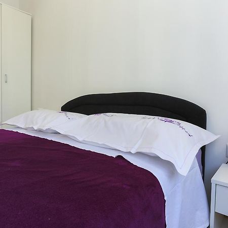 Apartment Ema Podstrana Ruang foto
