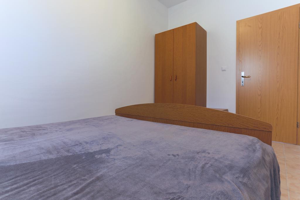 Apartment Ema Podstrana Ruang foto